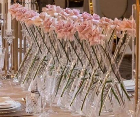 Test Tube Wedding Centerpiece, Table Flower Decorations, Wedding Long Table, Candelabra Wedding Centerpieces, Bud Vases Flowers, Candelabra Wedding, Tall Wedding Centerpieces, Vase For Flowers, Shimmer Wall