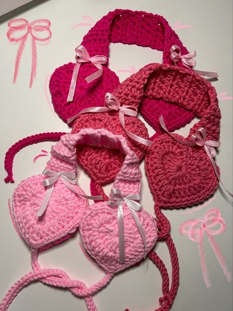 Cute crochet ideas pattern coquette style pink outfit cute winter outfit heart shaped handmade earmuffs ear warmers kawaii core Earmuff Crochet, Earmuffs Crochet, Crochet Ear Muffs, Crochet Earmuffs Tutorial, Crochet Earmuffs, Crochet Star Earmuffs, Heart Crochet Earmuffs, Crochet Projects Coquette, Crochet Hair Bows