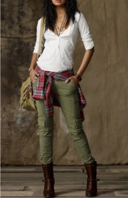 Flannel Outfit, Mode Boho, Denim And Supply, Outfit Winter, Green Pants, 가을 패션, Brown Boots, Low Cost, Look Fashion