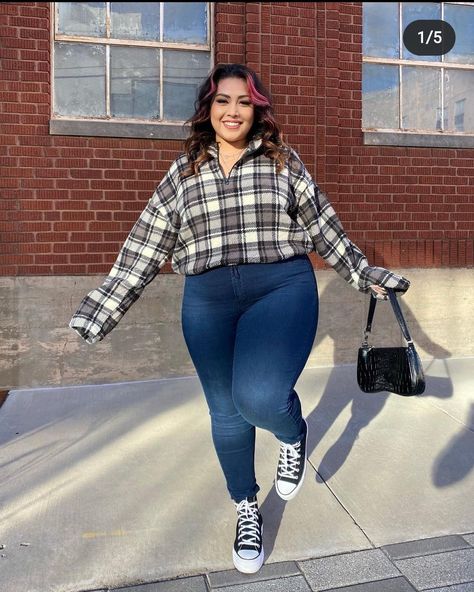 Flannel Outfits Plus Size Women, Plus Size Flannel Shirt Outfits, Flannel Outfits Plus Size, Plus Size Flannel Outfits, Checkered Shirt Outfit, Chubby Girl Outfits, Flannel Shirt Outfit, Plus Size Mens Clothing, Big Size Outfit