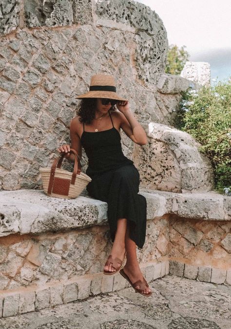 Linen Dress Outfit, Black Dress Outfit Party, Black Dress Outfit Casual, Black Dress Outfit, Party Dress Inspiration, Black Women Dress, Black Sundress, Spring Outfits Dresses, Black Linen Dress