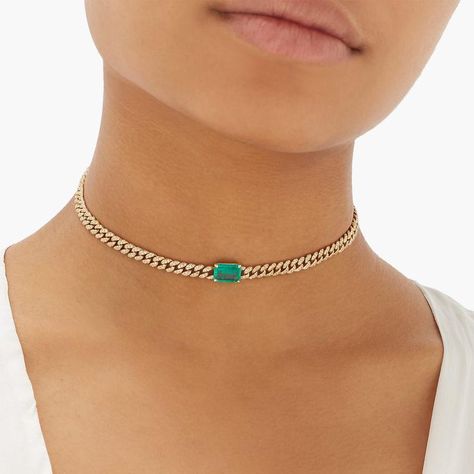 Emerald Ring Design, Emerald Choker, Beautiful Chokers, Diamond Eyes, Evil Eye Ring, Green Jewelry, Colombian Emeralds, Emerald Necklace, Green Gemstones