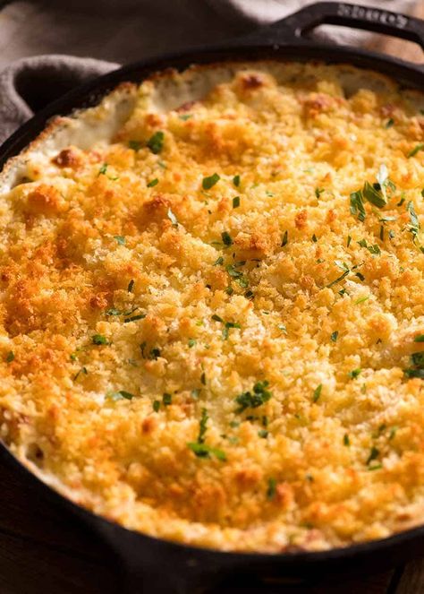 Cast Iron Steak Oven, Best Baked Mac And Cheese, Oven Mac And Cheese, Skillet Mac And Cheese, Best Mac N Cheese Recipe, Baked Mac And Cheese Recipe, Bake Mac And Cheese, Macaroni Cheese Recipes, Iron Skillet Recipes