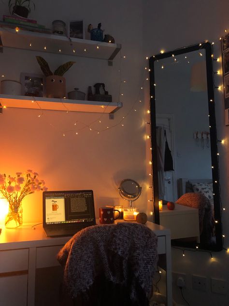 Ikea Fairy Lights, Fairy Lights For Girls Room, Fairy Lights Inspiration, Bookshelf Aesthetic Fairy Lights, Cosy Bedroom Ideas Fairy Lights, How To Style Fairy Lights In Bedroom, Fairy Lights In Bedroom Room Ideas, Room Decoration With Fairy Lights, Fairy Light Room Ideas