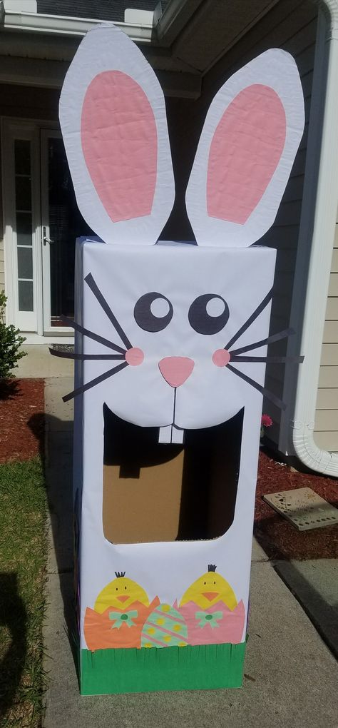 DIY Big Bunny Bean Bag Toss, preschool Easter game Bunny Toss Game, Spring Party School, Easter Hunt Activities For Kids, Easter Carnival Games For Kids, Easter Bean Bag Toss, Bunny Hop Game, Easter Games Toddlers, Bunny Theme Games, Kid Easter Party