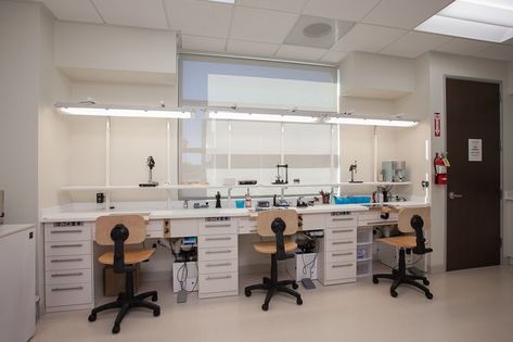 List Of Must-Have Dental Lab Equipment In Your Dental Laboratory - Dental Lab Shop Dentist Office Design Interiors, Dentist Office Design, Dental Social Media, Dental Videos, Laboratory Design, Dental Laboratory, Dental Art, Dentist Office, Dental Lab