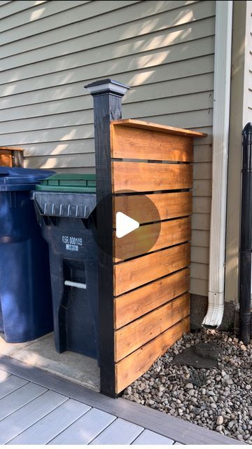 Lifeonwillowcreek | Morgan & Ian on Instagram: "Trash 🚮 but make it CUTE 

Materials:
2 2x4 @ 5'
2 4x4 @ 5'
9 cedar fence pickets

Other supplies: 
Lag bolts
4x4 ties
solar light posts 
Stain
A few pieces of scrap wood

#backyardproject #backyardprojects #outdoorproject #diyhome #diyhomeprojects #homeimprovementprojects #easydiy #backyardmakeover #homediy #outdoordecor #outdoordesign" Trash Can Fence, Trash Can Storage Outdoor, Light Posts, Cedar Fence Pickets, Solar Post Lights, Solar Lights Diy, Outdoor Trash Cans, Fence Pickets, Lag Bolts