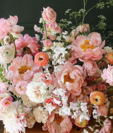 Wedding Floral Centerpieces, Wedding Mood Board, Pastel Floral, Wedding Mood, Instagram Art, Bridal Flowers, Floral Centerpieces, Pink Wedding, Spring Wedding