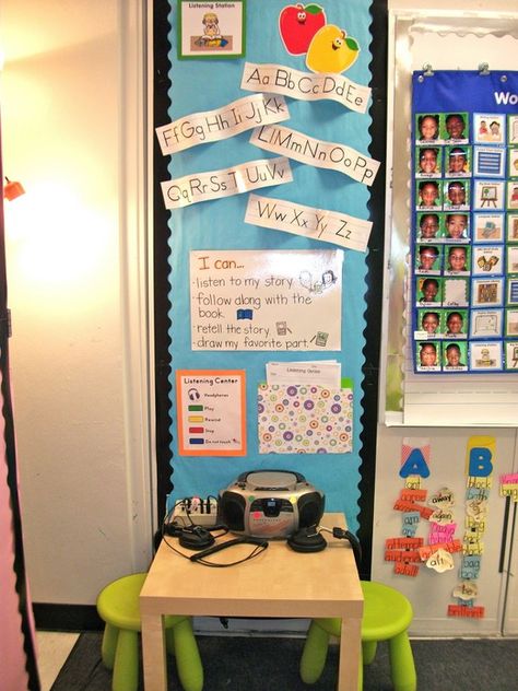 Workstation Organization, Listening Station, Listening Center, Clutter Free Classroom, Classroom Centers, Reading Street, Kindergarten Centers, Literacy Stations, Education Organization