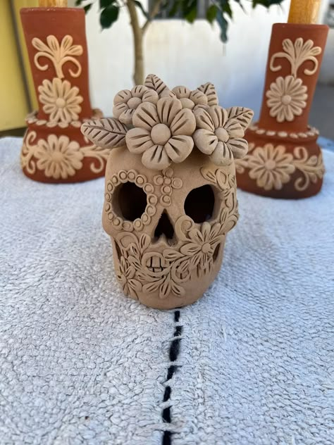 Day Of The Dead Skull Art, Mexican Clay Art, Sugar Skull Clay, Skull Ceramics, Sugar Skull Ceramic, Arch Bookcase, Clay Sugar Skull, Mexican Pottery Decor, Ceramic Sugar Skull