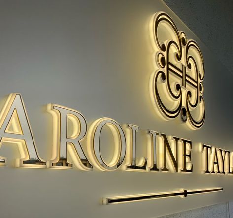 Light Up Acrylic Sign, Salon Gold, Wooden Logo, Name Plate Design, Sign Board Design, Backlit Signs, Led Logo, Sign Business, Salon Signs