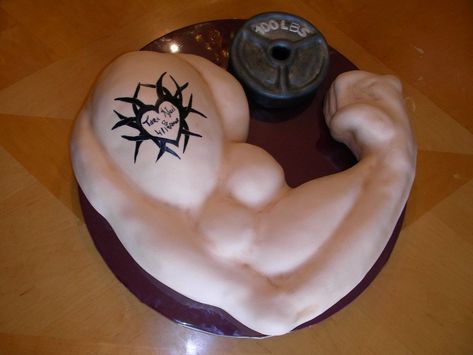 Body Builder Muscle Cake - Body Building Cake Design, Muscle Cake Ideas, Body Builder Tattoo Design, Gym Cake Ideas For Men, Body Builder Cake, Gym Lover Cake For Men, Muscle Bodybuilder, Cake Surprise, Cupcakes For Men