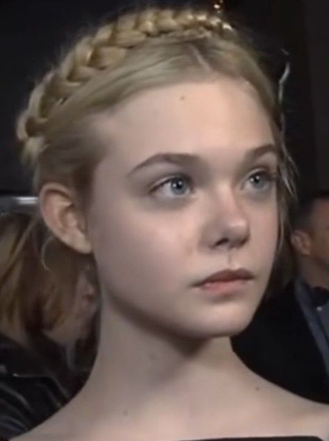 Teen Face Claims, Bunny Beauty, Marauders Fancasts, Ellie Fanning, Terrence Loves You, Rhaenys Targaryen, Elizabeth Berkley, Dakota And Elle Fanning, Ni Idea