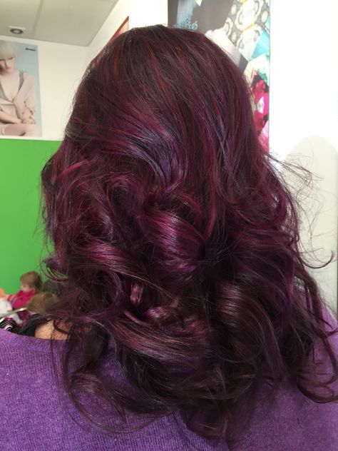 Purple hair Curly Red Highlights, Red Hair With Purple Highlights, Dark Brown Hair With Purple Highlights, Black Hair With Purple Highlights, Dark Red Purple Hair, Reddish Purple Hair, Purple Burgundy Hair, Plum Highlights, Purple Highlights Brown Hair