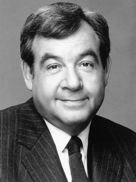 In MEMORY of TOM BOSLEY on his BIRTHDAY - American actor, voice artist, television personality, and entertainer. Bosley is best known for portraying Howard Cunningham on the 1970s ABC sitcom Happy Days, and the title character on the NBC/ABC series Father Dowling Mysteries. He also was featured in a recurring role on Murder, She Wrote.    Oct 1, 1927 - Oct 19, 2010    (complications of a staph infection) Yours Mine And Ours, Leader Movie, Tom Bosley, Rancho Mirage California, Tv Dads, Rogues Gallery, 1 October, Men Are Men, Rancho Mirage