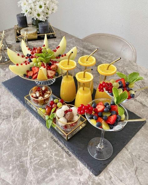 Fruit Platter Designs, Foods Healthy, Breakfast Platter, Cooking Competition, Party Food Buffet, Catering Ideas Food, Fashion Hairstyles, Party Food Platters, Nails Fashion