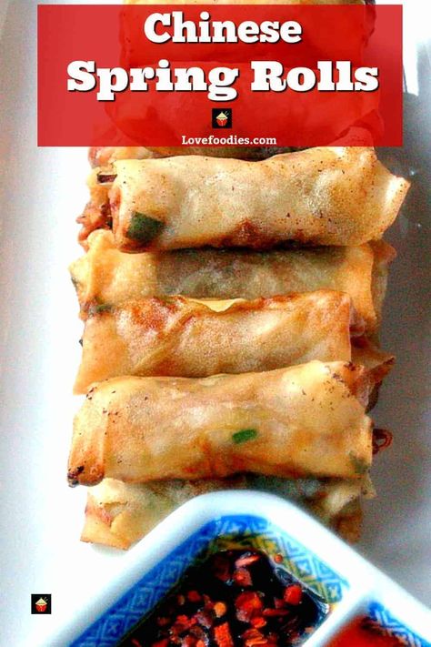 Chinese Spring Rolls - Great authentic taste and easy to follow instructions. Suggestions for chicken, vegetarian or pork fillings. You choose! Pancake Rolls Chinese, Chinese Spring Rolls Recipe, Meat Spring Rolls, Spring Roll Filling Ideas, Chinese Spring Rolls, Chinese Takeaway, Wonton Recipes, Spring Roll Recipe, Party Food Dessert