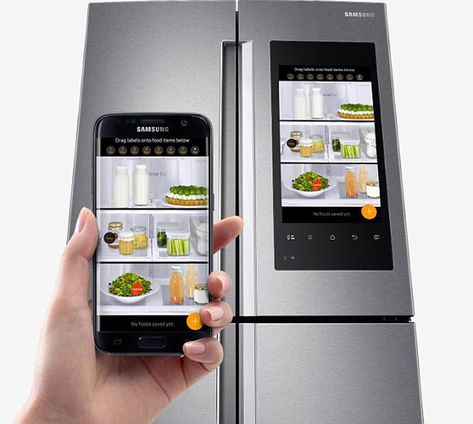 I personally don't have this app but the idea is amazing! Samsung Family Hub Fridge, Samsung Fridge Freezer, Smart Fridge, Samsung Fridge, Smart Refrigerator, Family Hub, Best Smart Home, Samsung Refrigerator, Secret Storage