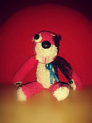 This is my Pink Breaking Bad´s Bear. DIY Pink Bear Breaking Bad Pink Bear, Diy Pop, Pink Bear, Breaking Bad, Snoopy, Pink