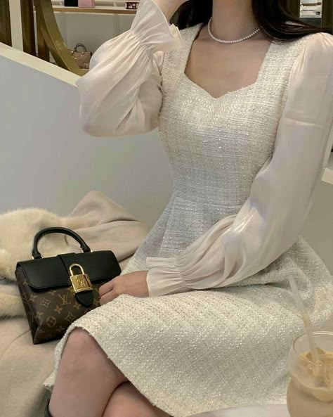 Pictures Of Women, Iranian Women Fashion, Sunday Dress, Korean Fashion Dress, Stylish Party Dresses, Classy Work Outfits, Stylish Clothes For Women, Fashion Mistakes, Different Countries