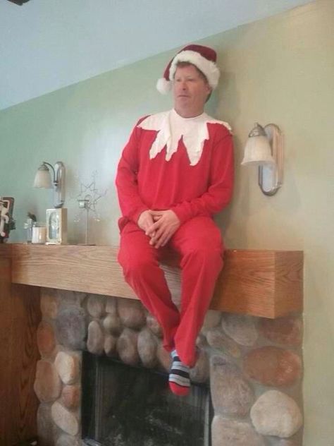 How to completely freak out your kids...human Elf On A Shelf Lacy Phillips, Hallowen Ideas, The Creeper, And So It Begins, Christmas Tablescape, 10 Funniest, Elf On Shelf, Elf Ideas, Elf On A Shelf