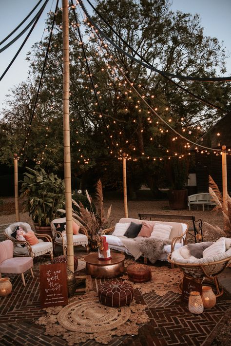 Stunning Boho Seating Area at Outdoor Wedding Boho Seating, Pampas Grass Bouquet, Wedding Lounge, Boho Outdoor, Outdoor Seating Area, Hippie Wedding, Magical Wedding, Wedding Mood Board, Wedding Mood