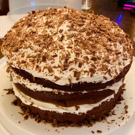 Swiss Chocolate Cake Mix Recipes, Swiss Chocolate Cake Recipe, Chocolate Cake Swiss, Swiss Chocolate Cake, Choclate Cake Recipe, Chocolate Icing Recipes, Chocolate Cake Mix Recipes, Fairy King, Swiss Cake