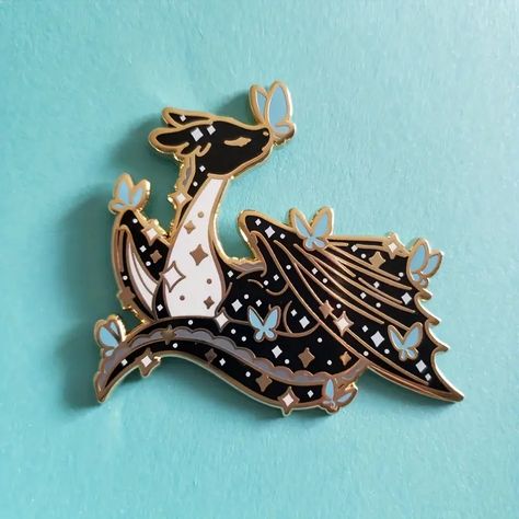 Dragon Colors, Menu Project, Enamel Pin Collection, Butterfly Pin, Cartoon Black, Pretty Pins, Magical Jewelry, Wings Of Fire, Cool Pins