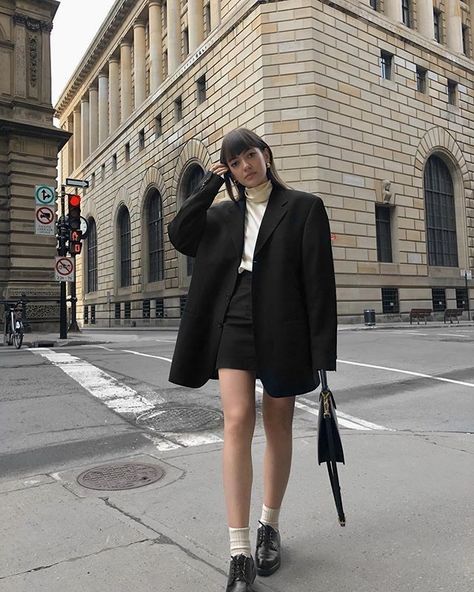 Loafers Outfits, Mode Ulzzang, Loafers Outfit, School Looks, Mode Inspo, Grunge Style, 가을 패션, Looks Style, Mode Inspiration