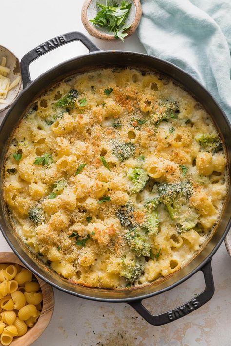 Cheddar And Broccoli Pasta, Broccoli Bacon Mac And Cheese, Mac Cheese Broccoli, Dinner Broccoli Recipes, Broccoli Mac And Cheese Baked, Broccoli Mac & Cheese, White Cheddar Broccoli Mac And Cheese, Broccoli And Cheese Pasta Bake, Max And Cheese With Broccoli