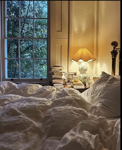 Grace Core, Autumn Moodboard, Nancy Meyers, House Aesthetic, White Sheets, Dream Apartment, House Room, Apartment Inspiration, Bedroom Aesthetic