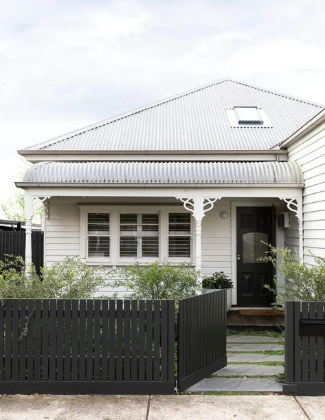 Weatherboard House, Open Living Space, Black Fence, Front Fence, Cottage Exterior, Victorian Cottage, Open Space Living, House Paint Exterior, Australian Homes