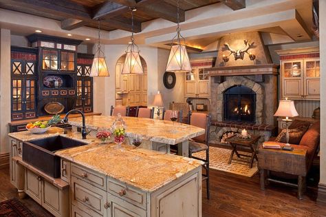 Cozy Keeping Room Off Kitchen, Keeping Room Off Kitchen, Keeping Room Ideas, Kitchen Keeping Room, Kitchen With Fireplace, Room Off Kitchen, Yellowstone Club, Keeping Rooms, Craftsman Kitchen