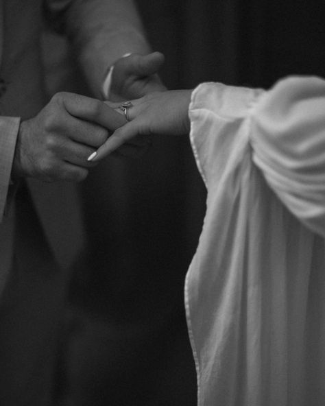 Details are always my favorite part of wedding galleries. Also, how beautiful is this dress?? ♡ Wandering around with these two down town for the last few mins of the day was so much fun, to my future brides and grooms, take the extra few minutes alone to get photos of just you two after you say "I do." . . . . . #utahweddingphotographer #slcweddingphotographer #moabweddingphotographer #utahelopementphotographer Wedding Fotos, Gift Basket Ideas For Couples, Wedding Picture Poses, Wedding Couple Poses Photography, Wedding Photography Styles, Wedding Couple Poses, Ideas For Couples, Wedding Photos Poses, Gift Basket Ideas