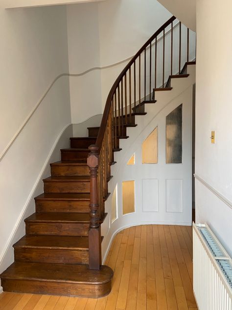 This was all dark wood but we decided to part paint the wood in Farrow and Ball Skimming Stone Dark Oak Staircase, Dark Wooden Stairs, Wooden Floor Victorian House, Brown Staircase, Dark Wood Stairs, Dark Wood Staircase, Farrow And Ball Skimming Stone, Old Wooden Staircase, Victorian Oak Staircase