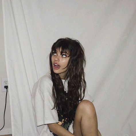 Grunge Haircut, Soft Grunge Hair, 90s Grunge Hair, Brunette Aesthetic, Mullet Haircut, Alternative Hair, Mullet Hairstyle, Cut My Hair, Hair Inspo Color