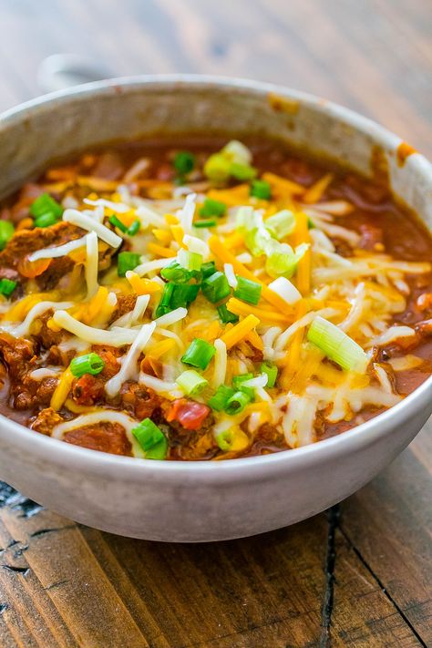 Double Beef Chili - with both stew meat and ground beef - has a ton of hearty, delicious flavor. A perfect tailgate chili recipe everyone loves! Tailgate Chili Recipe, Old Fashioned Chili, Chili With Stew Meat, Old Fashioned Chili Recipe, Tailgate Chili, Ground Beef Chili, Meat Chili, Baked Chicken Drumsticks, Baked Bbq Chicken