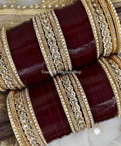 Maroon Chooda Designs Brides, Maroon Chooda, Wedding Choora, Bridal Chooda, Bangle Ceremony, Jewellery Bangles, Indian Wedding Lehenga, Unique Bridal Jewelry, Bridal Chura