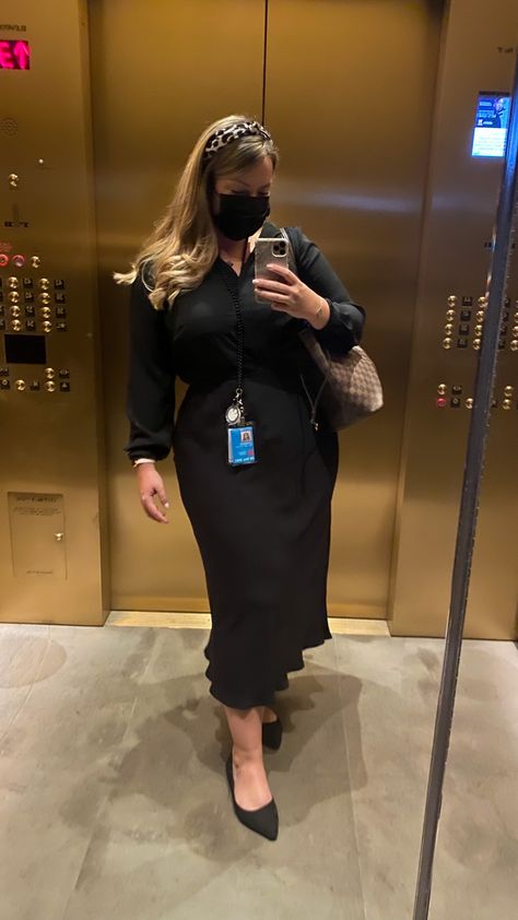 Mid Size Outfits Business Casual, Office Attire Women Midsize, Business Casual Attire Women Plus Size, Office Training Outfit, Business Casual Outfits For Mid Sized Women, Plus Size Corporate Wear, Office Wear Plus Size Women, Midsize Work Wear, Corporate Attire Midsize