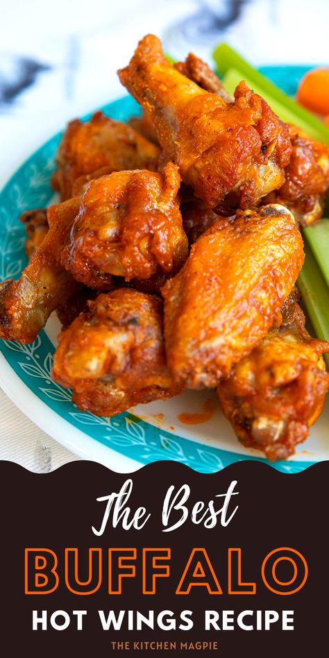 Buffalo Hot Wings How To Make Hot Wings, Hot Wings In The Oven, Hot Wings Recipe Fried, Fried Hot Wings, Buffalo Hot Wings Recipe, Easy Hot Wings Recipe, Hot Buffalo Wings, Fried Wings Recipe, Best Buffalo Wings