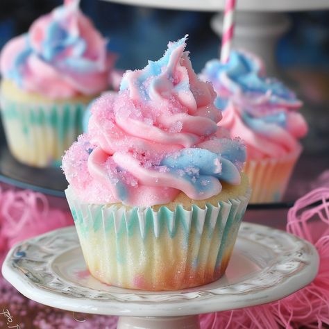 Cotton Candy Cupcakes Recipe Cotton Candy Cupcakes Easy, Cotton Candy Cupcakes Recipe, Cupcake Aesthetic, Cotton Candy Recipe, Cream Filled Cupcakes, Cotton Candy Cupcakes, Homemade White Cakes, Candy Cupcakes, Soda Floats