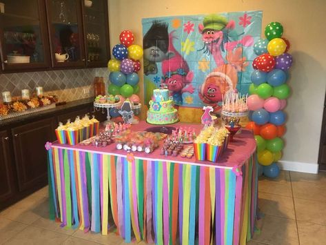 Trolls Birthday Party Ideas | Photo 13 of 34 Trolls Boy Birthday Party, Trolls First Birthday Party Girl, Trolls Birthday Party Decorations, Trolls Party Ideas, Trolls Themed Birthday Party, Trolls Birthday Party Cake, Trolls Birthday Party Ideas, Troll Party Theme, Trolls Party Favors