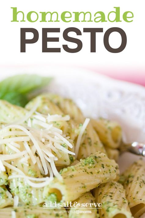 Homemade pesto is easy to make and can be ready in the time it takes pasta to boil. #addsaltandserve #menus4moms #hottomakehomemadepesto #homemadepesto #pesto #bestpestorecipe #easiestpestorecipe #freezerpesto Baked Ziti Crockpot, Crock Pot Ziti, Best Pesto Recipe, Homemade Pesto Recipe, Make Pesto, Vegetarian Meatballs, Easy To Cook Meals, Easy Pasta Dishes, How To Make Pesto