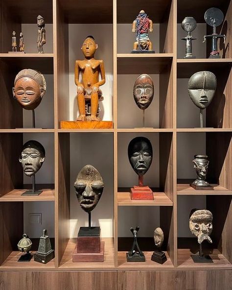 African Art Home Decor, African Library, Mask Display, African Style Decor, African Museum, Africa Decor, Souvenir Wall, Afrocentric Decor, Purple Wall Decor