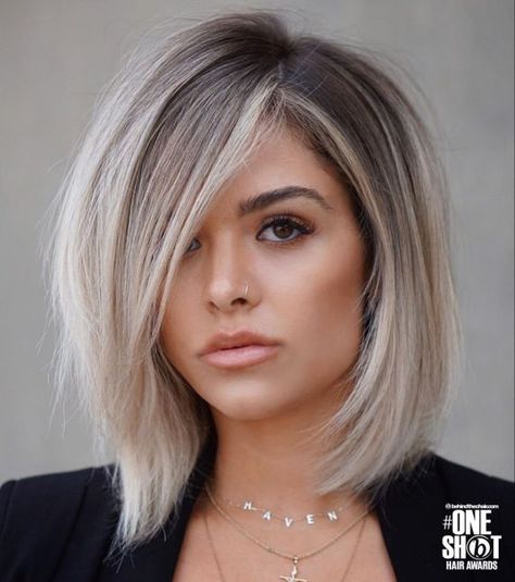 Womens Haircuts Medium, Thick Hair Styles Medium, Hair Adviser, Balayage Blonde, Shoulder Length Hair Cuts, Haircuts For Medium Hair, Coarse Hair, Penteado Cabelo Curto, Haircut For Thick Hair