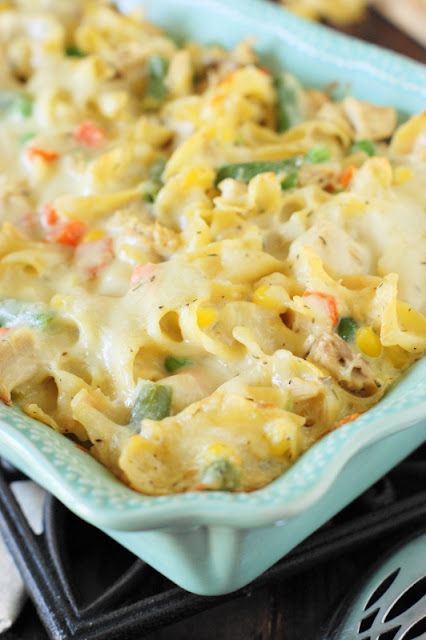 Casserole Recipes With Noodles, Leftover Turkey Casserole Recipes, Turkey Dressing Casserole, Recipes With Noodles, Turkey Casserole Recipes, Creamy Turkey Soup, Turkey Casserole Recipes Leftover, Easy Leftover Turkey Recipes, Turkey Noodle Casserole