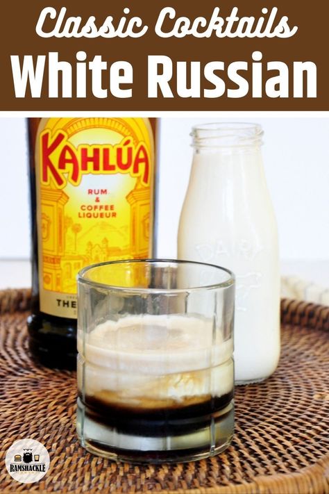 Kahlua White Russian Recipes, Kahlua Recipes Drinks, Kahlua White Russian, Kalua Drinks Cocktails Simple, Hot White Russian Recipe, Vodka Kahlua Drink Recipes, Drink Recipes With Kahlua, Kaluah Drinks Easy, Kalua Drink Ideas