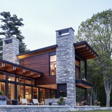 Modern Exterior Design, Modern Mountain House, Lake Houses Exterior, Modern Lake House, Modern Mountain Home, Mountain Modern, Modern Mountain, Barn Style House, Mountain Home