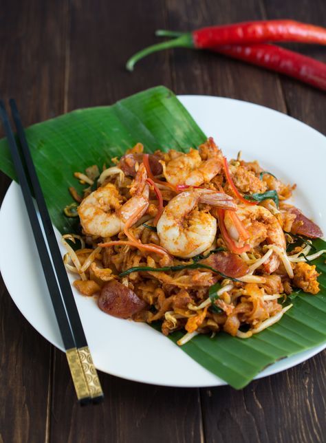 Disney Cottage, Char Kway Teow Recipe, Dainty Logo, Char Kway Teow, Indie Quotes, Masakan Malaysia, Malaysia Penang, Work Vibes, Ideas Illustration