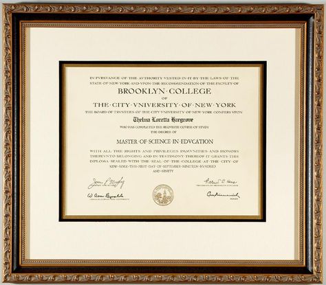 Example of a simply framed college diploma with gold & white mats, and a gold and black frame. Custom framed pharmacy school diploma. We offer a number of framing options for framing your school diplomas. Our custom framing includes acid-free mats and 99% UV protected glazing. Visit us at www.cindysantiqueart.com to learn more. #framediploma #pictureframing #diploma Diploma Frame Ideas, Diploma Display Wall, Diploma Framing, Diploma Wall, Diploma Display, Degree Frame, Diploma Design, Military Shadow Box, Framing Ideas